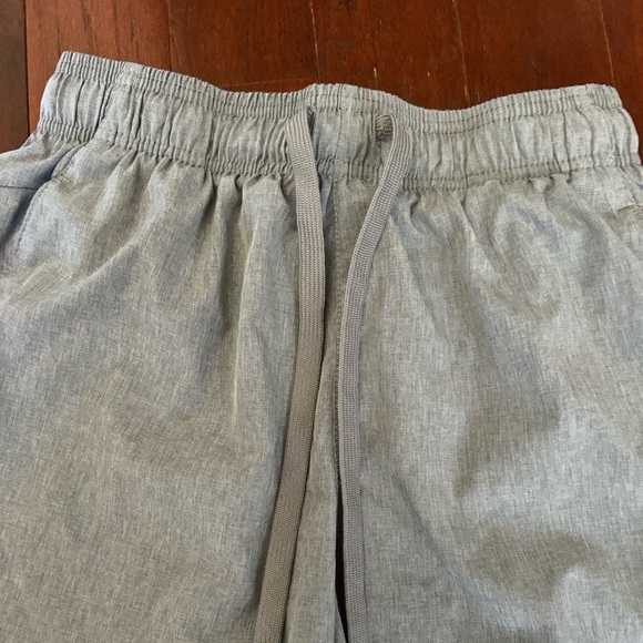 Layer 8 women’s quick dry shorts size S light grey - Picture 3 of 12
